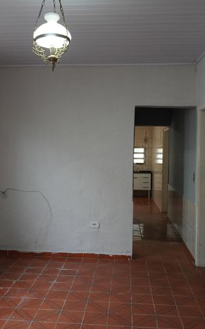 Casa para alugar com 70m², 5 quartos e 3 vagasSala