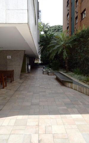 Apartamento para alugar com 135m², 2 quartos e 1 vagaJardim Lateral