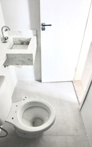 Apartamento à venda com 30m², 2 quartos e sem vaga Apartamento à venda com 30m², 2 quartos e sem vagaBanheiro