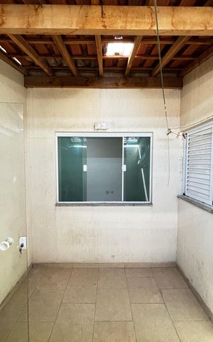 Apartamento à venda com 76m², 3 quartos e 1 vagaÁrea de Serviço