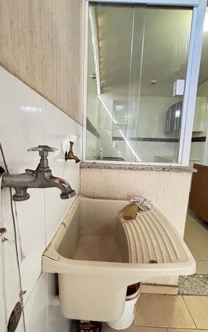 Apartamento à venda com 76m², 3 quartos e 1 vagaÁrea de Serviço