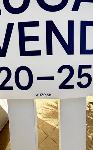 Apartamento à venda com 76m², 3 quartos e 1 vagaFachada