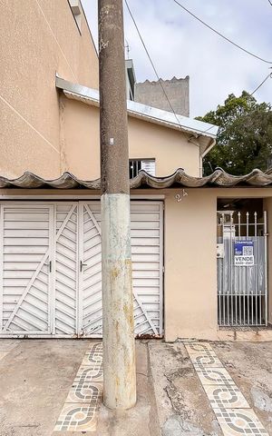 Casa à venda com 70m², 1 quarto e 1 vagaFachada 