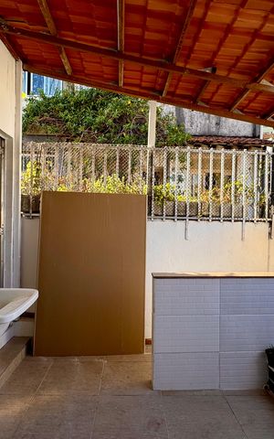 Casa para alugar com 35m², 1 quarto e sem vaga