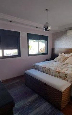 Casa à venda com 354m², 4 quartos e 3 vagas
