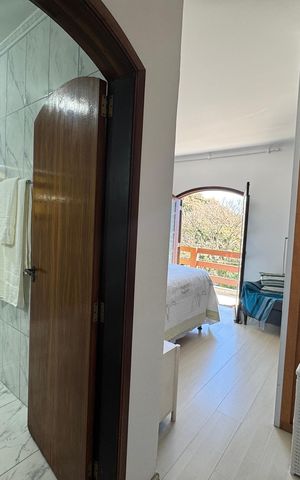 Casa à venda com 200m², 3 quartos e 4 vagas Casa à venda com 200m², 3 quartos e 4 vagasSuíte 3