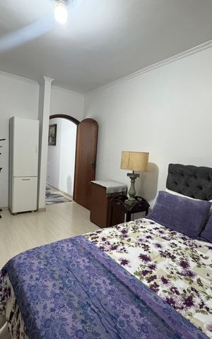 Casa à venda com 200m², 3 quartos e 4 vagas Casa à venda com 200m², 3 quartos e 4 vagasSuíte 1