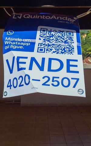 Casa de condomínio à venda com 546m², 3 quartos e 2 vagas Casa de condomínio à venda com 546m², 3 quartos e 2 vagasPlaca
