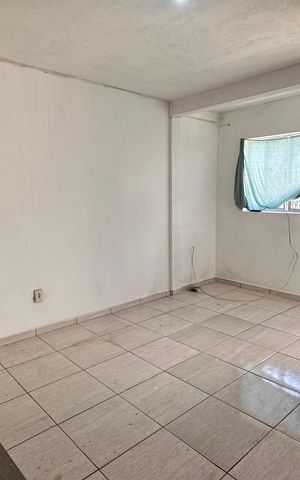 Casa para alugar com 100m², 2 quartos e 1 vaga Casa para alugar com 100m², 2 quartos e 1 vagaSala