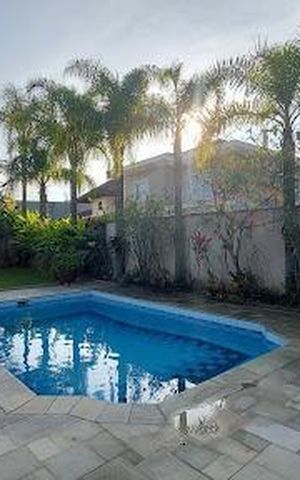 Casa à venda com 404m², 4 quartos e 6 vagas