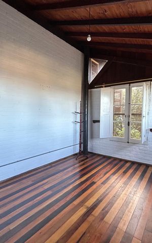 Casa para alugar com 110m², 5 quartos e 4 vagas Casa para alugar com 110m², 5 quartos e 4 vagasQuarto 1