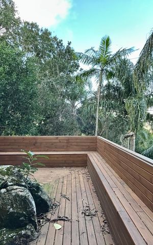 Casa para alugar com 110m², 5 quartos e 4 vagas Casa para alugar com 110m², 5 quartos e 4 vagasÁrea externa