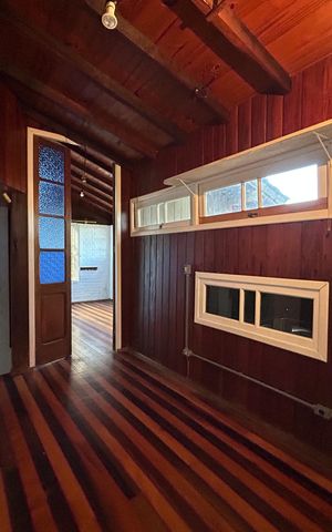 Casa para alugar com 110m², 5 quartos e 4 vagas Casa para alugar com 110m², 5 quartos e 4 vagasQuarto 2