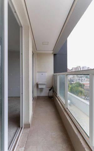 Apartamento à venda com 38m², 2 quartos e 1 vaga Apartamento à venda com 38m², 2 quartos e 1 vagaVaranda e área de serviço