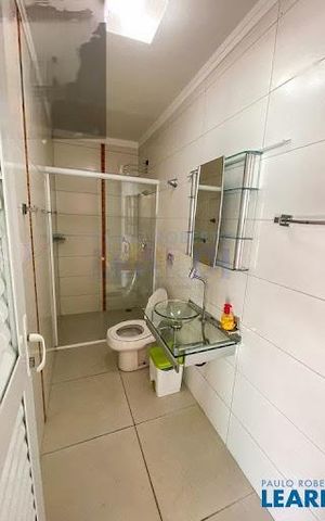Casa de condomínio à venda com 460m², 4 quartos e 10 vagas