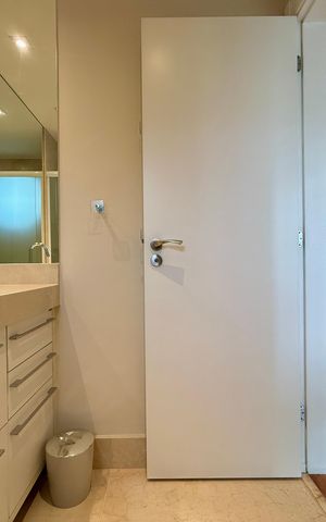 Apartamento para alugar com 143m², 3 quartos e 3 vagas Apartamento para alugar com 143m², 3 quartos e 3 vagasBanheiro Suíte 3