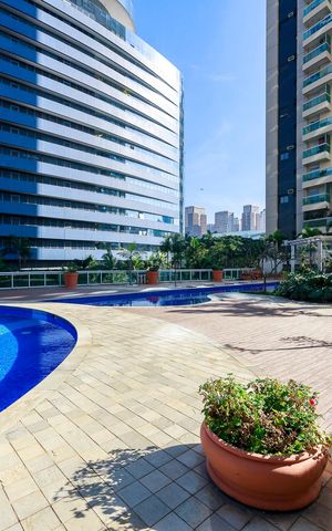 Apartamento para alugar com 143m², 3 quartos e 3 vagas