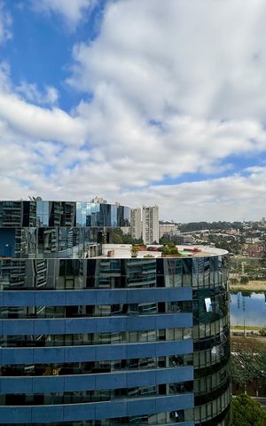 Apartamento para alugar com 143m², 3 quartos e 3 vagas Apartamento para alugar com 143m², 3 quartos e 3 vagasVista