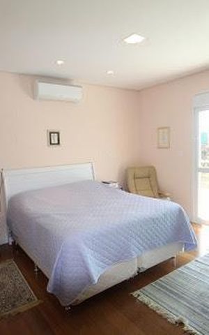 Casa à venda com 415m², 4 quartos e 4 vagas