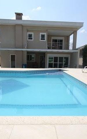 Casa à venda com 415m², 4 quartos e 4 vagas
