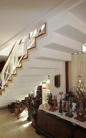 Casa de condomínio à venda com 348m², 4 quartos e 6 vagas
