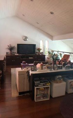 Casa de condomínio à venda com 420m², 4 quartos e 4 vagas