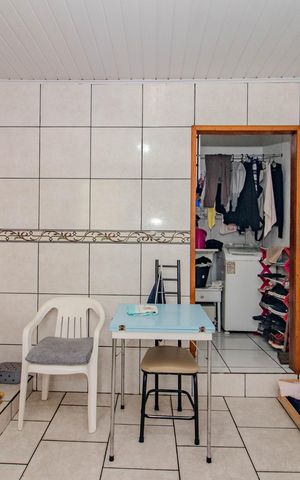 Apartamento à venda com 114m², 1 quarto e sem vagaCozinha e Área de Serviço