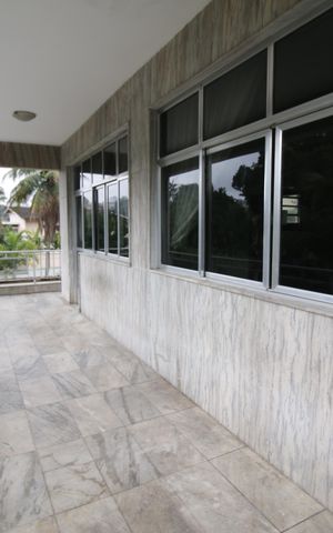 Casa de condomínio para alugar com 507m², 4 quartos e 3 vagasVaranda