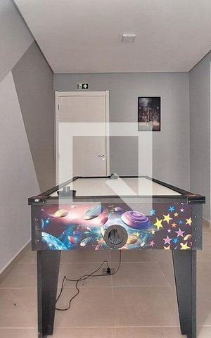 Apartamento para alugar com 36m², 2 quartos e sem vaga Apartamento para alugar com 36m², 2 quartos e sem vagaSala de Jogos
