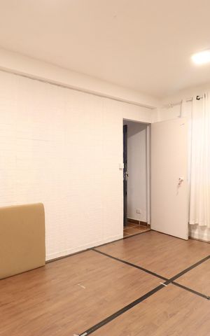 Casa à venda com 365m², 4 quartos e 4 vagassala 3
