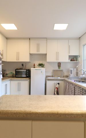 Casa à venda com 365m², 4 quartos e 4 vagasSala/Cozinha