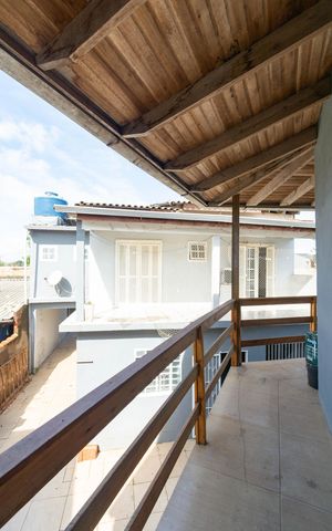 Casa à venda com 150m², 4 quartos e 2 vagas Casa à venda com 150m², 4 quartos e 2 vagasCobertura