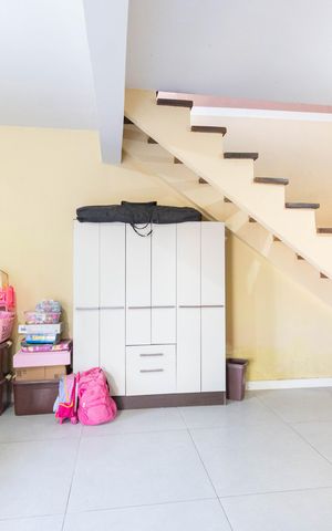 Casa à venda com 150m², 4 quartos e 2 vagas Casa à venda com 150m², 4 quartos e 2 vagasSala