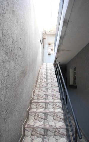 Casa para alugar com 250m², 3 quartos e sem vagaCorredor