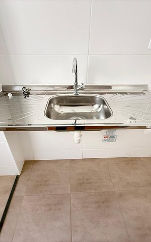 Apartamento para alugar com 45m², 2 quartos e 1 vaga Apartamento para alugar com 45m², 2 quartos e 1 vagaCozinha e Área de Serviço
