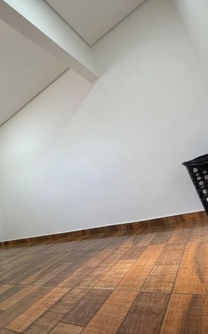 Casa para alugar com 50m², 1 quarto e sem vaga Casa para alugar com 50m², 1 quarto e sem vagaSala