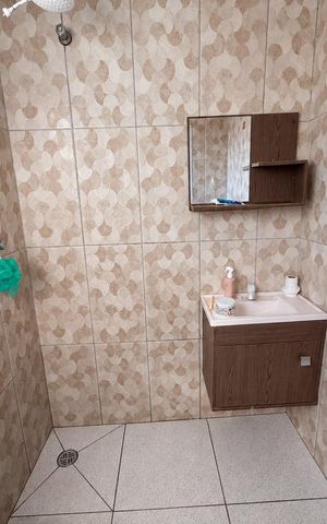 Casa para alugar com 50m², 1 quarto e sem vaga Casa para alugar com 50m², 1 quarto e sem vagaBanheiro