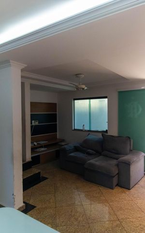 Casa para alugar com 100m², 2 quartos e 1 vaga Casa para alugar com 100m², 2 quartos e 1 vagaSala