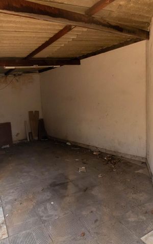 Casa para alugar com 100m², 2 quartos e 1 vaga Casa para alugar com 100m², 2 quartos e 1 vagaGaragem