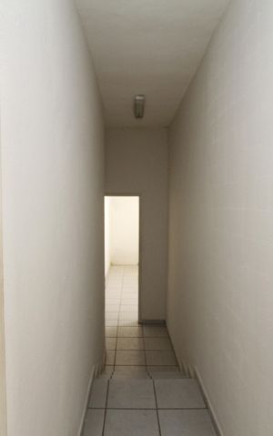 Casa para alugar com 120m², 7 quartos e 4 vagasCorredor