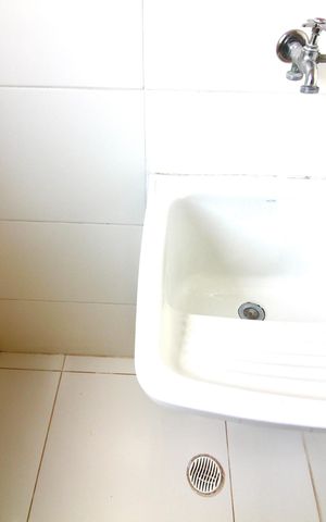 Apartamento para alugar com 40m², 2 quartos e sem vaga Apartamento para alugar com 40m², 2 quartos e sem vagaÁrea de Serviço