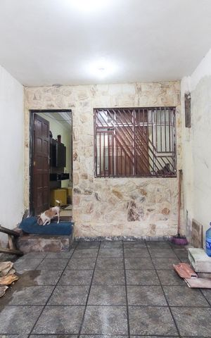 Casa à venda com 68m², 2 quartos e 1 vagaGaragem