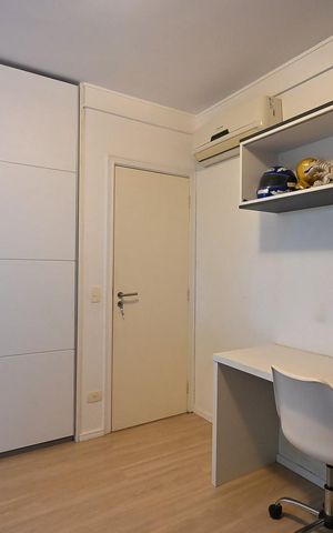 Casa de condomínio à venda com 310m², 4 quartos e 4 vagasQuarto 1