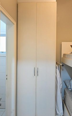 Casa de condomínio à venda com 310m², 4 quartos e 4 vagasQuarto de Serviço