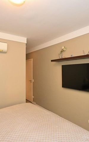 Casa de condomínio à venda com 310m², 4 quartos e 4 vagasSuíte 2