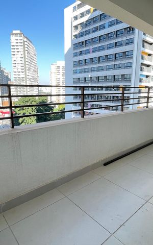 Apartamento para alugar com 32m², 1 quarto e 1 vaga Apartamento para alugar com 32m², 1 quarto e 1 vagaVaranda