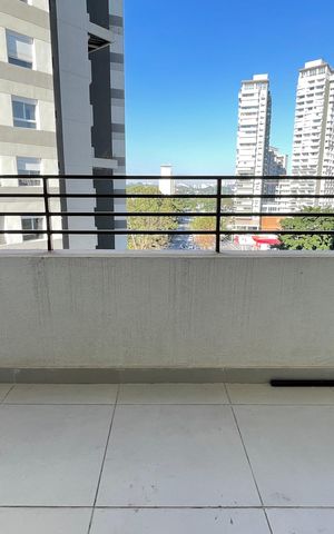 Apartamento para alugar com 32m², 1 quarto e 1 vaga Apartamento para alugar com 32m², 1 quarto e 1 vagaVaranda