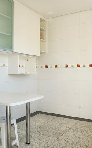 Casa à venda com 240m², 5 quartos e 3 vagasCozinha 1