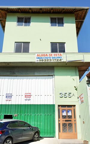 Casa à venda com 240m², 5 quartos e 3 vagasFachada da Casa 