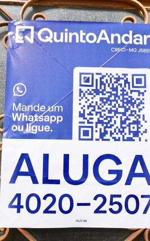 Casa à venda com 240m², 5 quartos e 3 vagasInstalação de placa 5A 
